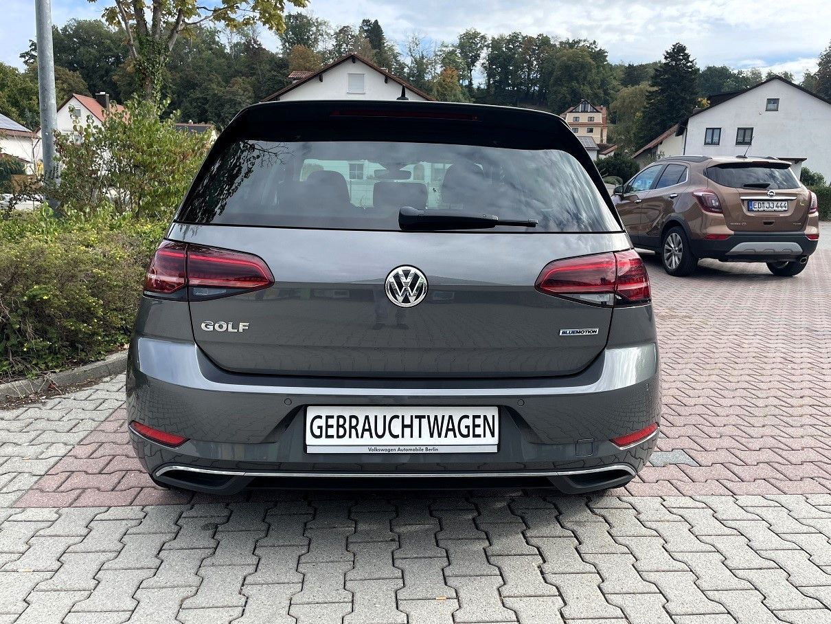 Volkswagen Golf VII 1,5 TSI DSG Navi,Panorama,Standheizung, imagem 3