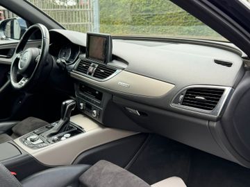 Audi A6 Allroad - 10