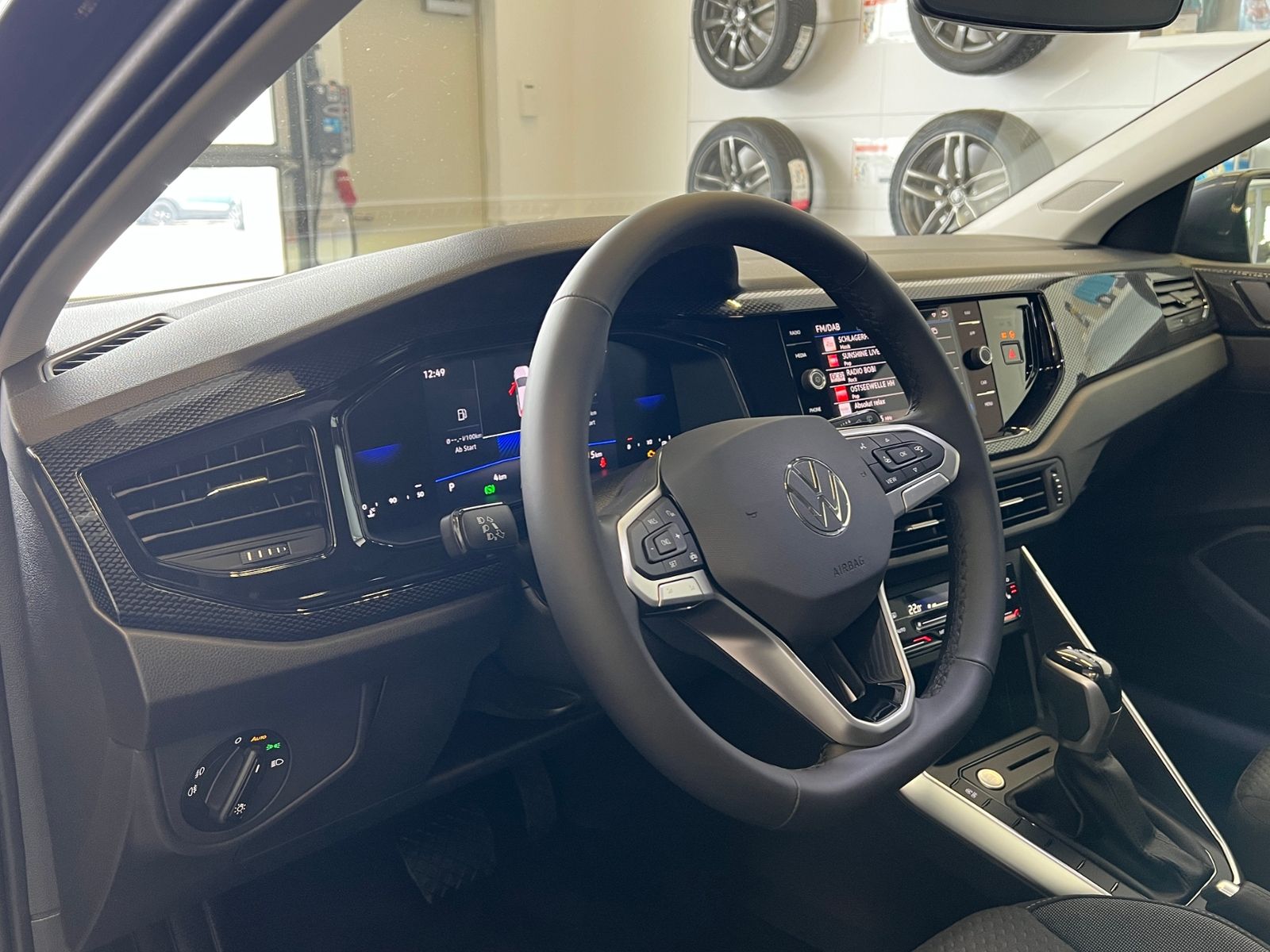 Fahrzeugabbildung Volkswagen Taigo Life 1.5 TSI DSG *IQ-Light, App Connect, L