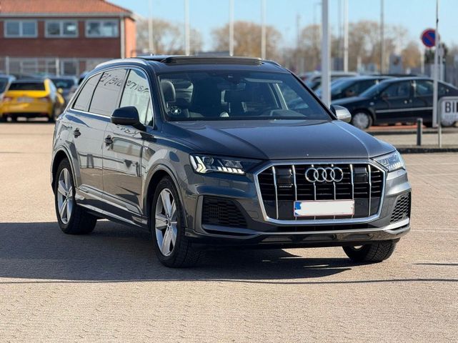 Audi Q7 55TFSI S-Line 7-Sitzer Pano+Standhzg+21erLM