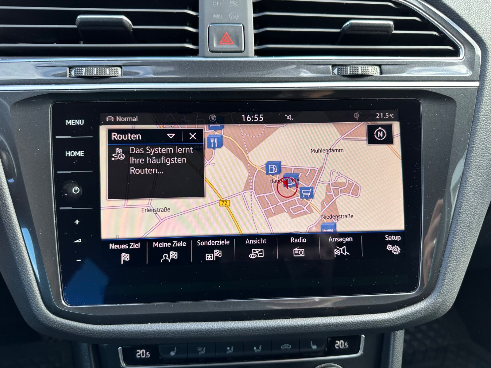 Fahrzeugabbildung Volkswagen Tiguan 2.0 TDI 4M Highline DSG AHK/HUD/Navi/LED