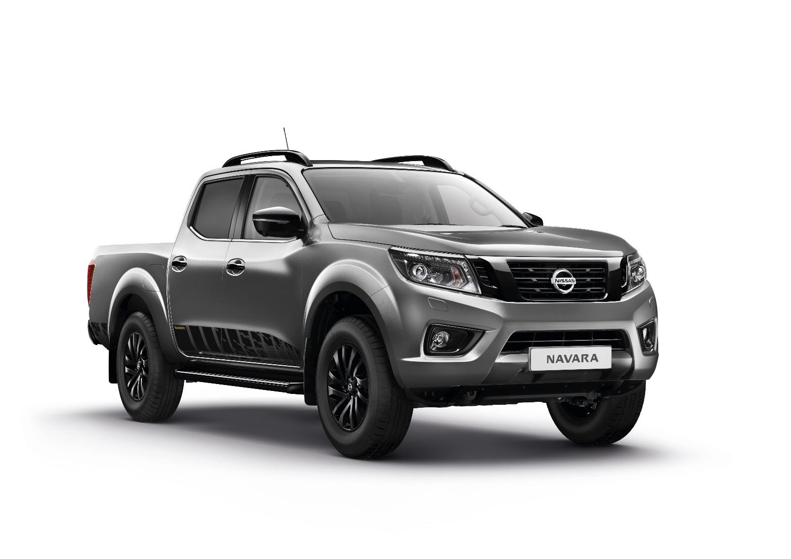 Nissan Navara NP300 N-Guard Double Cab 4x4