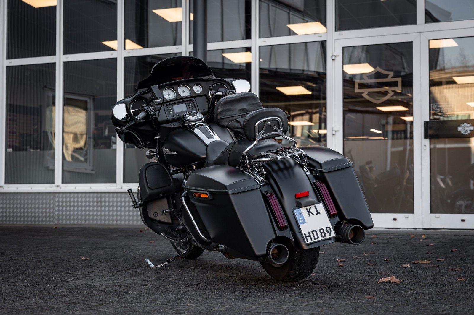 Fahrzeugabbildung Harley-Davidson FLHX Street Glide 103 CUI- KESSTECH -