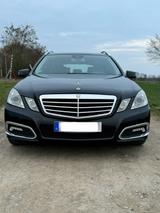 Mercedes-Benz  E Klasse 350 CGI Avantgarde TÜV, gepflegt - Mercedes-Benz 350: Kombi