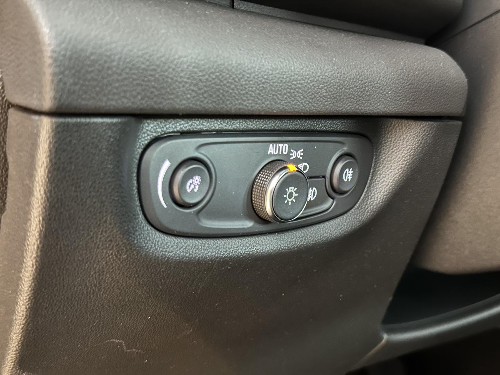 Opel Insignia Elegance Tempomat SHZ Voll-LED PDC 