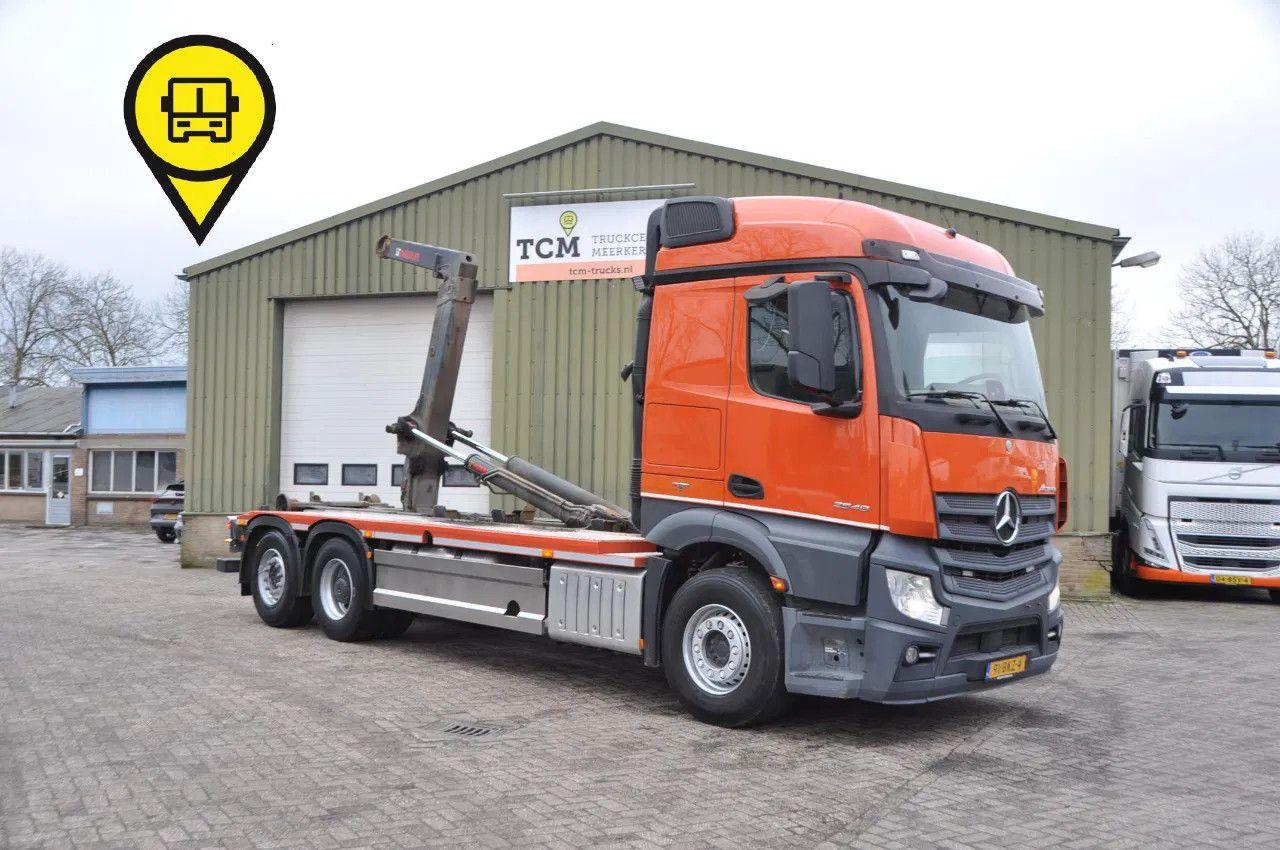 Mercedes-Benz Actros 2548 6X2 + HIAB HAAKARM 21T