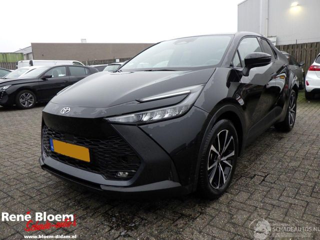 Toyota C-HR 1.8 Hybrid 140 Dynamic automatik