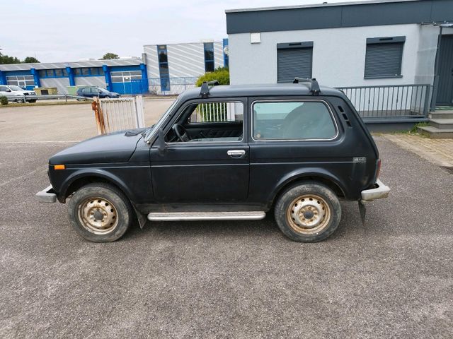 Lada Niva 4x4 TÜV bis 12/25