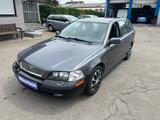 Volvo V40 2.0 Automatik, TÜV neu - gebrauchte Volvo V40 aus dem Jahr 2001