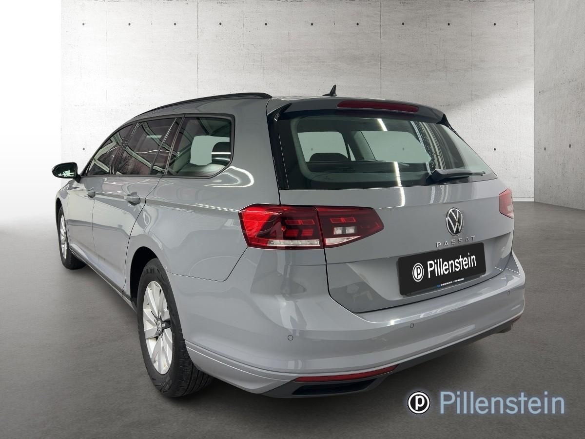 Volkswagen Passat Variant - Bild 3