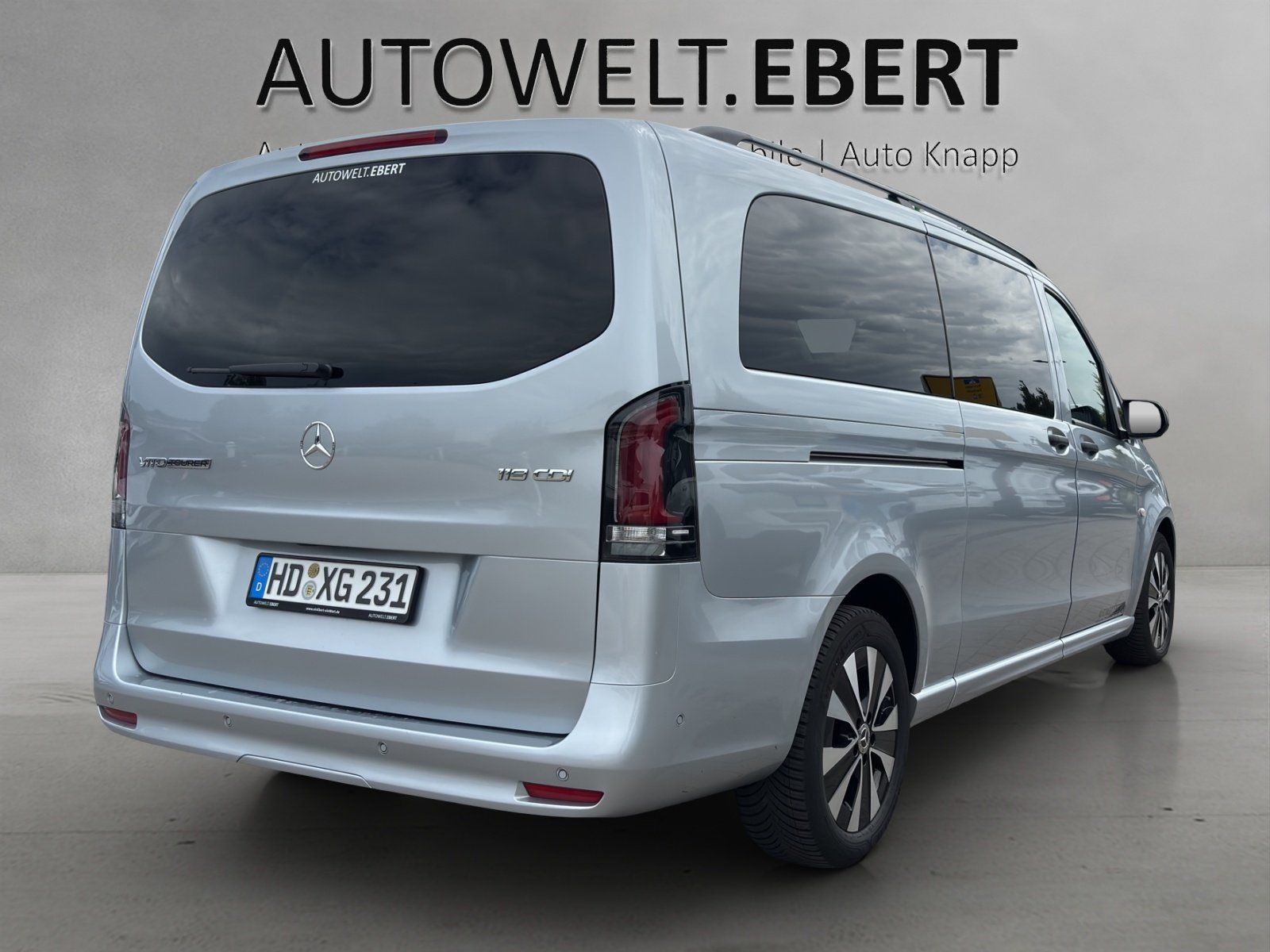 Fahrzeugabbildung Mercedes-Benz Vito 119 CDI Tourer PRO Extralang