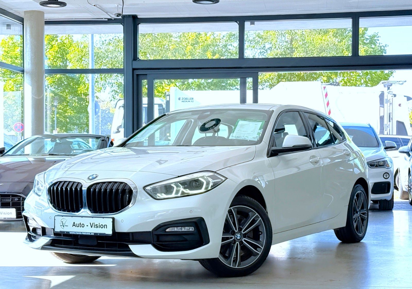 BMW 120d Sport Line (F40) *LED*HeadUp*PDC*SHZ