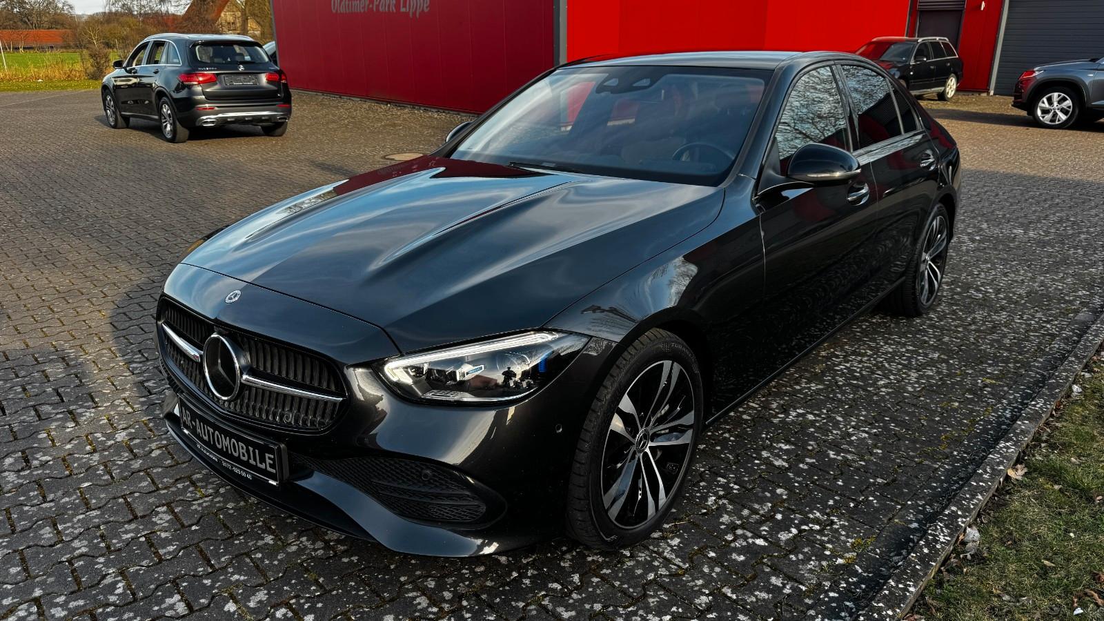 Mercedes-Benz C 300d Lim Avantgarde LED AHK Panoramadach Night