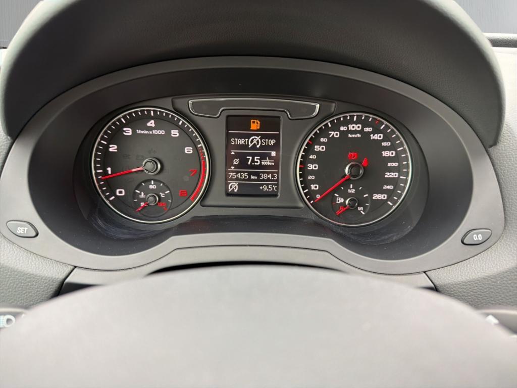 Audi Q3 1.4 TFSI Xen Temp SHZ PDC Klimaauto BT