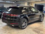 Porsche Macan Leder,Panorama,20Zoll,Bose,AHK,1.H,deutsch - Porsche Macan Gebrauchtwagen in München