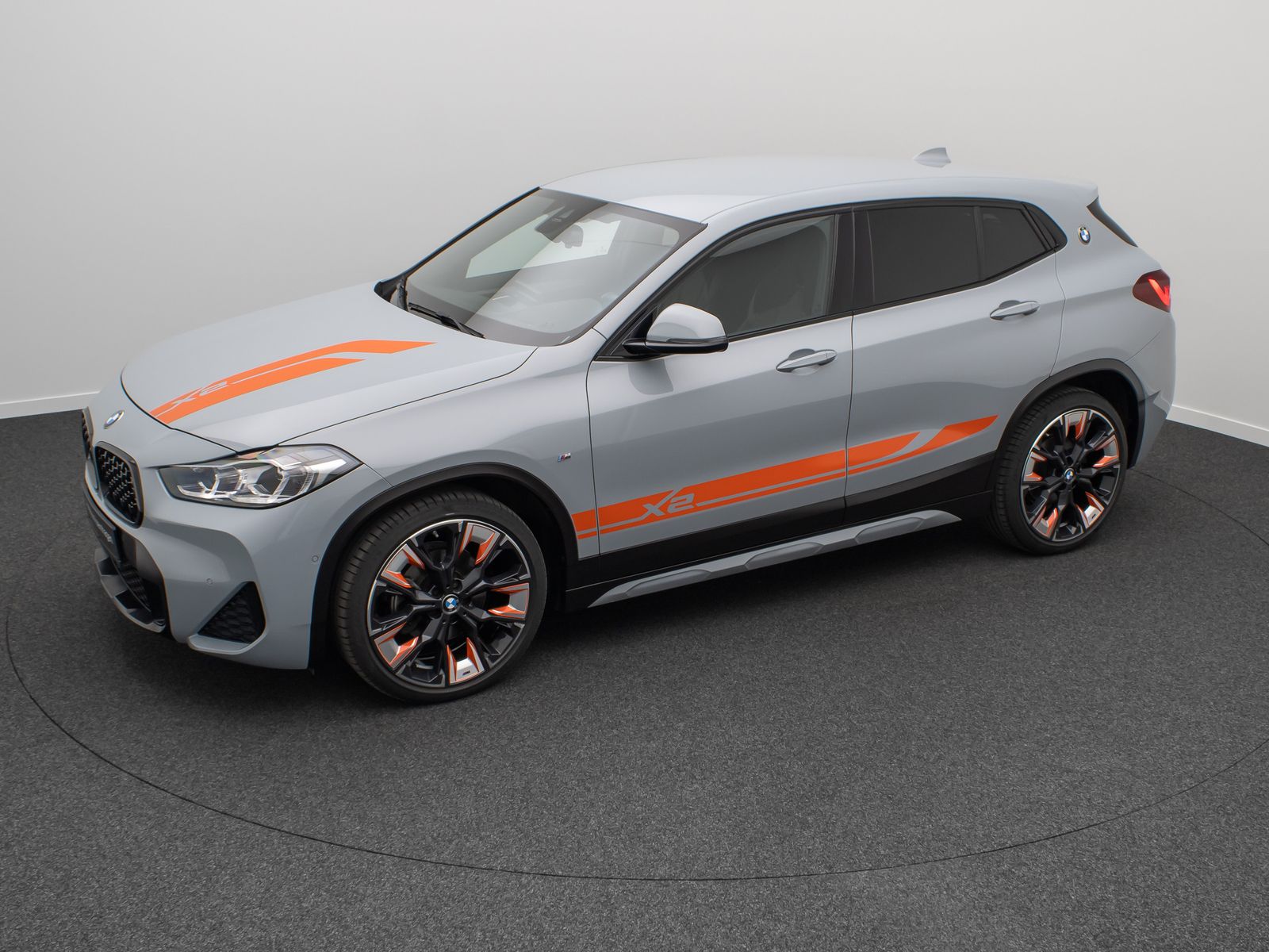 Fahrzeugabbildung BMW X2 sD18i M Sport X Kamera H/K HUD DAB Alarm 20"