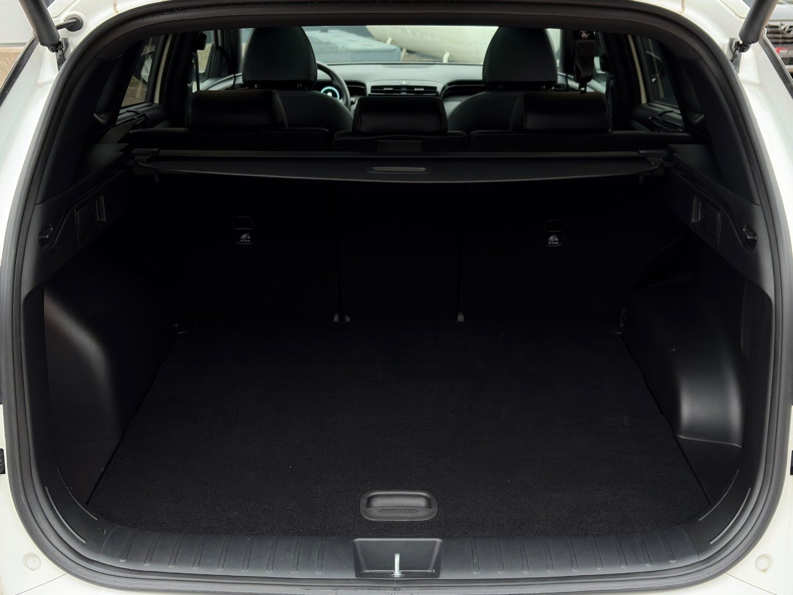 Fahrzeugabbildung Hyundai Tucson 1.6 T-GDI N-Line PHEV 4WD 360° ACC LHZ