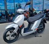 Peugeot Tweet 125 GT - Peugeot Tweet 125 GT