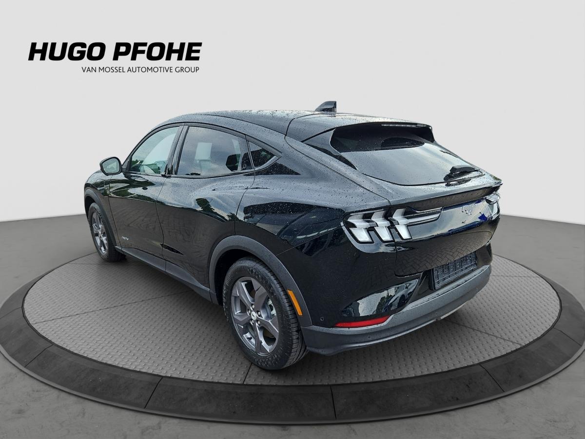 Ford Mustang Mach-E 75.7 kWh LED ACC RFK LEDER SHZ