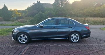 صورة 9 لـ 2014 Mercedes-BENZ C 220
