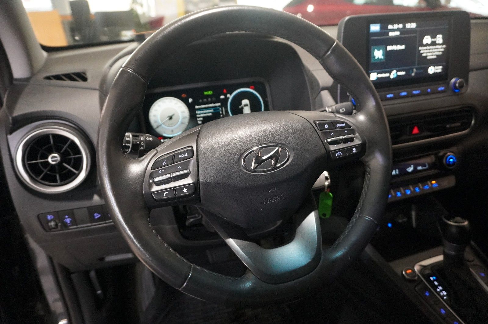 Fahrzeugabbildung Hyundai Kona 1.0 T-GDI STYLE DCT NAVI/LED/KAMERA/VIRTU.