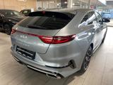 Kia ProCeed 1.5 T-GDI DCT7 OPF GT LINE - Kia pro cee'd / ProCeed Tageszulassungen