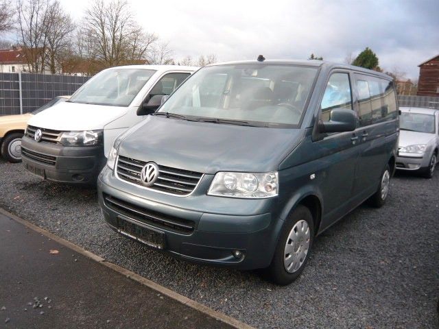 Volkswagen T5 Transporter Bus Caravelle 4Motion