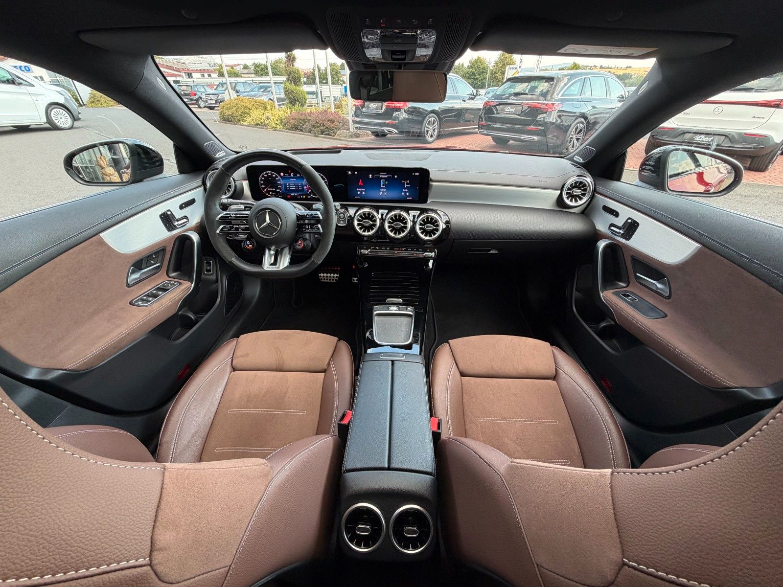 Fahrzeugabbildung Mercedes-Benz CLA 45 S AMG+Pano+Burm+Memory+Distr+HUD+360