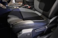 Fahrzeugabbildung Opel Grandland X 1.6 INNOVATION LED/KAMERA/NAVI/4xSHZ