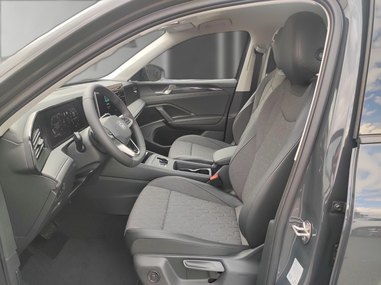 Volkswagen Tiguan - Bild 9