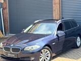 BMW 525d Touring 8G/Pano/BiXenon/4xSHZ/Kamera/Leder/ - BMW 525 aus 2011: 525d