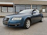 Audi A6 Lim. 3.2 FSI - Audi A6 mit Benzin-Antrieb: Limousine, 3.2
