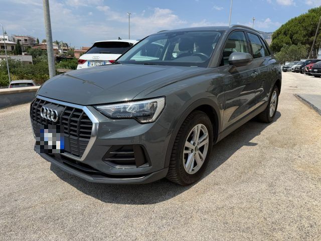 AUDI AUDI Q3 35 TDI S tronic Business