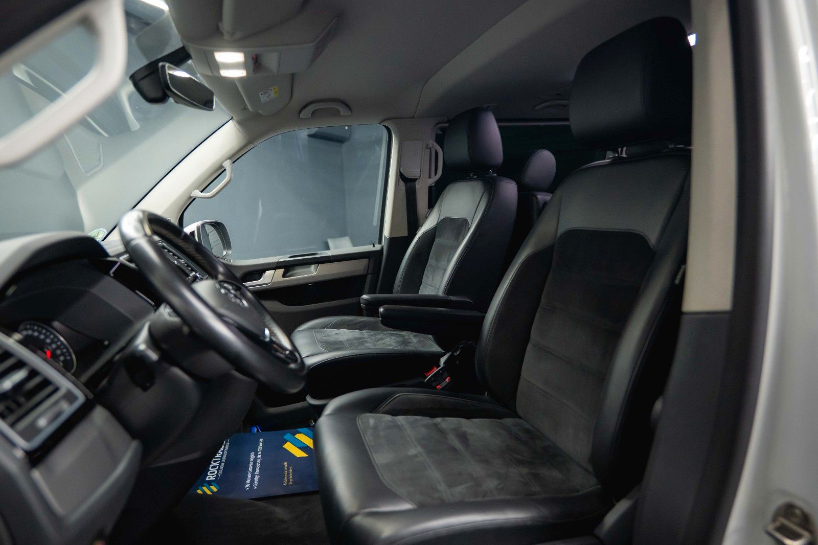 Fahrzeugabbildung Volkswagen T6 Multivan Generation Six *LED*Memory*ACC*