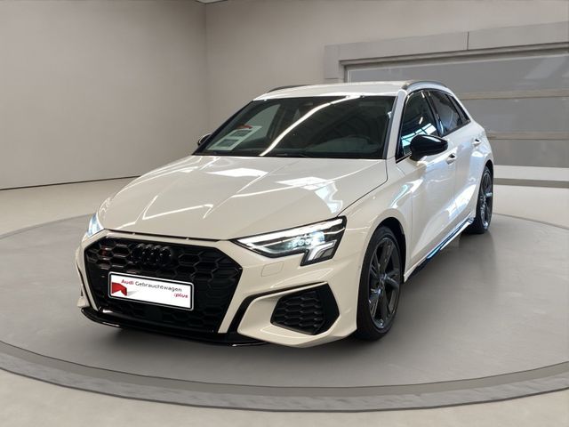 AUDI S3 Sportback 2.0 TFSI quattro S-line AUT Navi LM