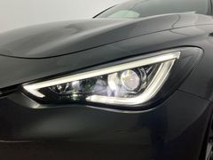 INFINITI Q60 2.0 TURBO/ 2.H/ VOLLAUSSTATTUNG/ CARBON INFINITI Q60 2.0 TURBO/ 2.H/ VOLLAUSSTATTUNG/ CARBON