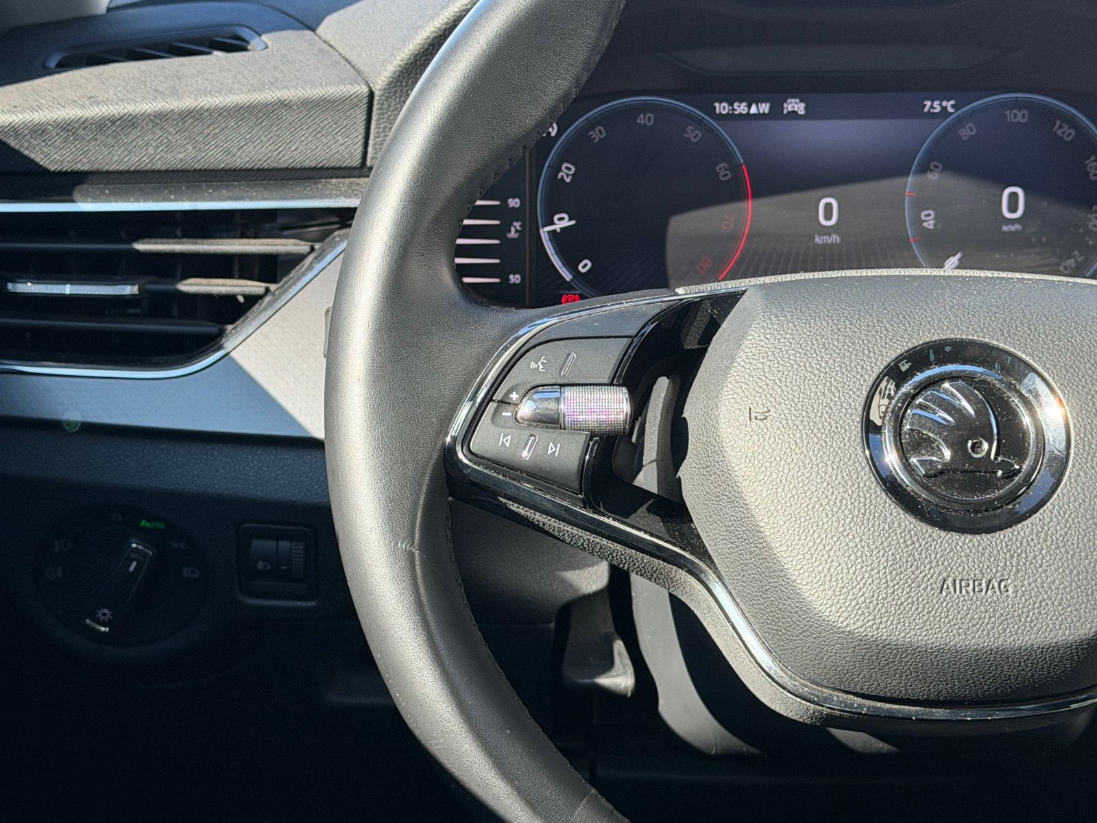 Fahrzeugabbildung SKODA Scala Clever