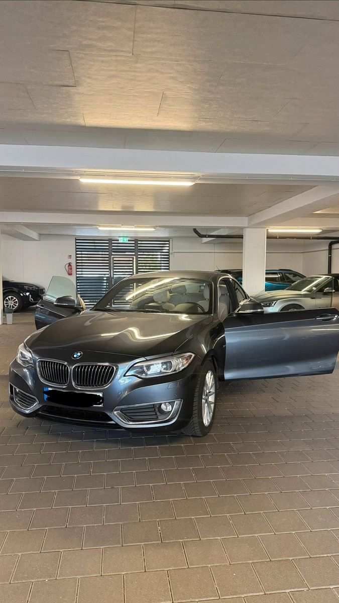 BMW 218i Coupé Luxury Line Luxury Line (Automa...