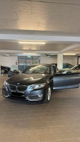 BMW 218i Coupé Luxury Line Luxury Line (Automa...