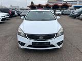 Kia cee'd / Ceed Navi Kamera - gebrauchte Kia cee'd / Ceed aus dem Jahr 2011