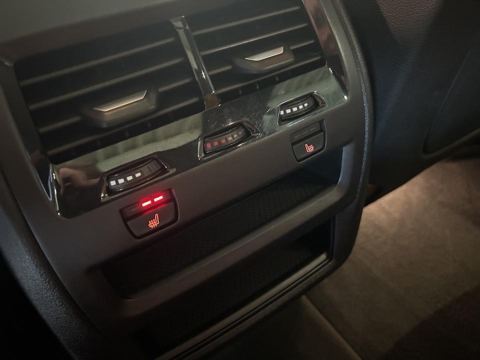 BMW X5 M60i Harman Standhzg 21"