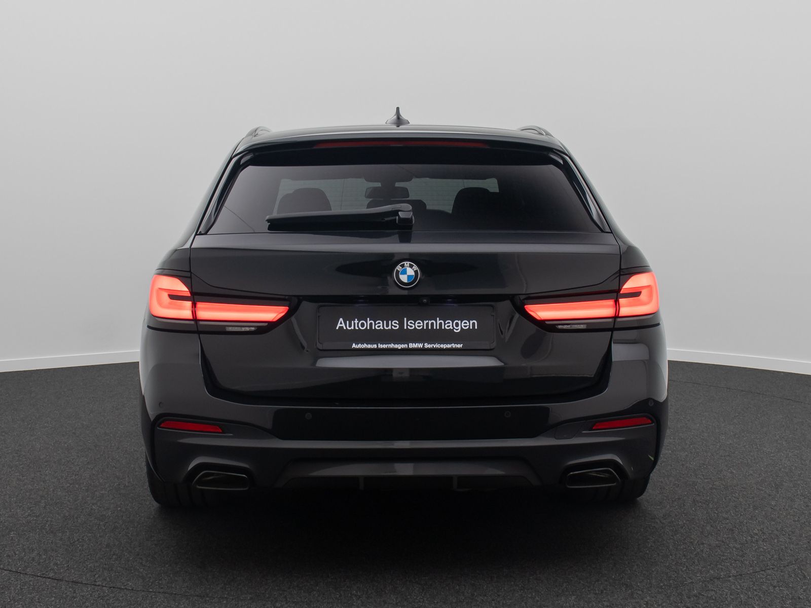 Fahrzeugabbildung BMW 540d xD M Sport DAB HUD HiFi Laser AHK Panorama