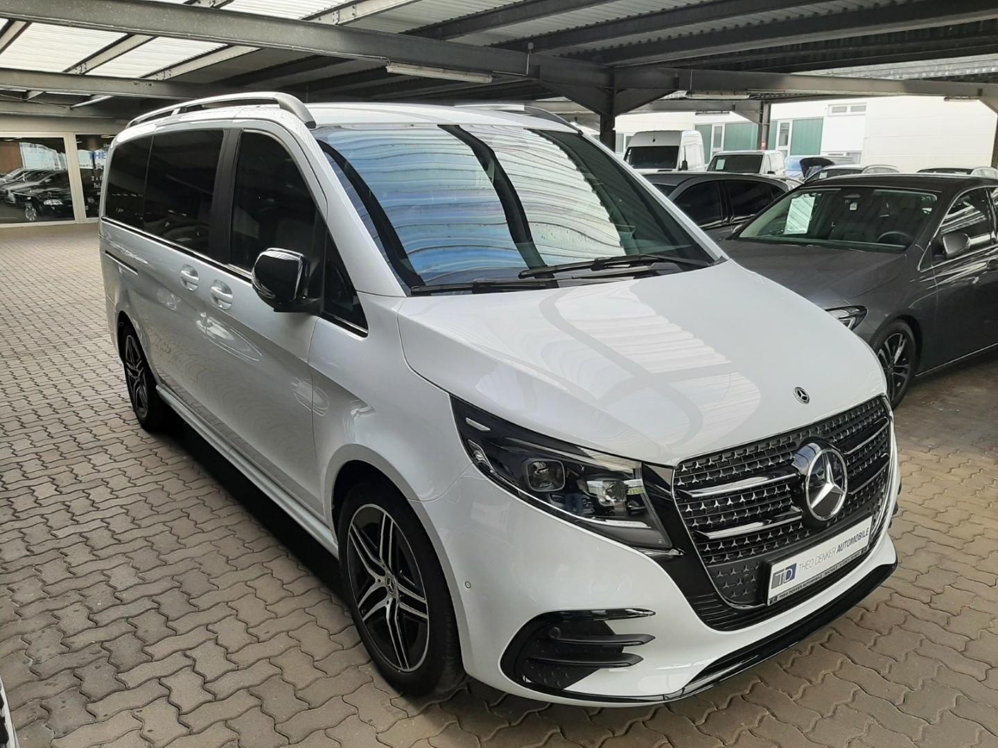 Mercedes-Benz V 250 d Lang AMG + Night Airmatic Leder Pano