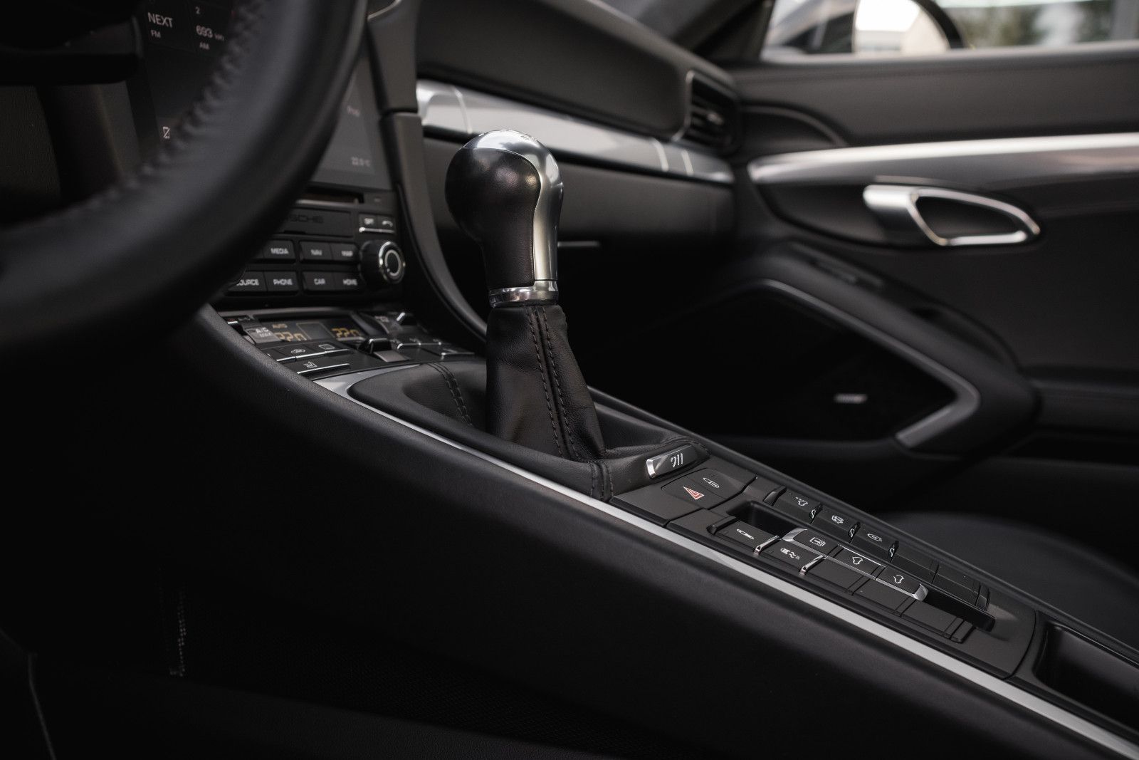 Fahrzeugabbildung Porsche 991.2 Carrera S-STEUER ausw.-Approved bis 29-TOP