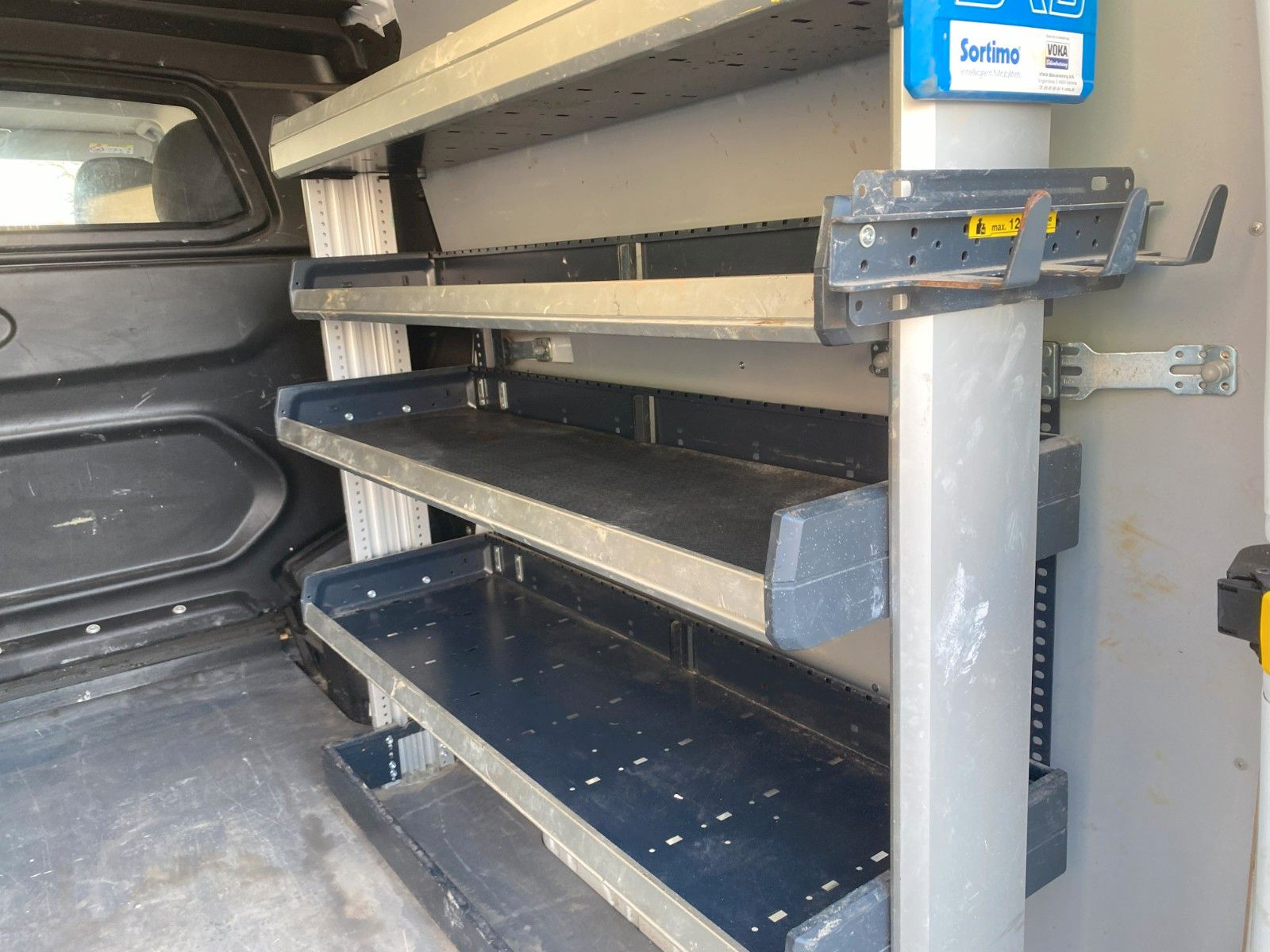 Fahrzeugabbildung Ford TransitCustom,DOKA320 L2Trend,6-Sitzer,AHK,StH