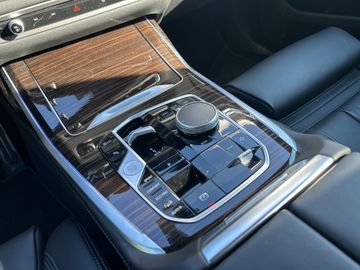 BMW X7 - 12