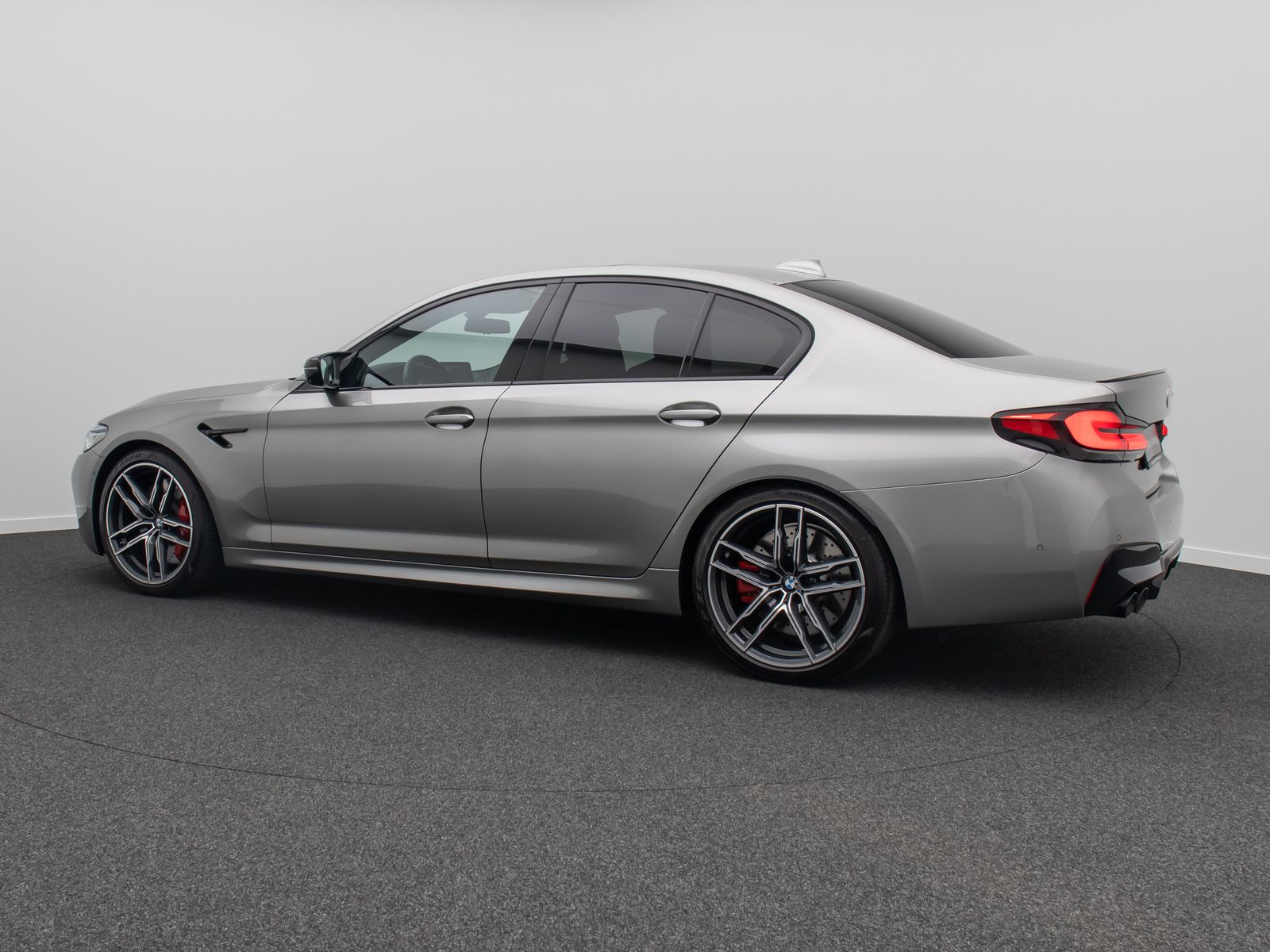 Fahrzeugabbildung BMW M5 Competition Laser 360°DAB SoftCl Glasdach AHK