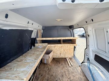 Volkswagen Caddy - 8