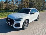 Audi Q5 SPB 55 TFSI e quattro S tronic line plus - Behindertengerechte Audi Q5