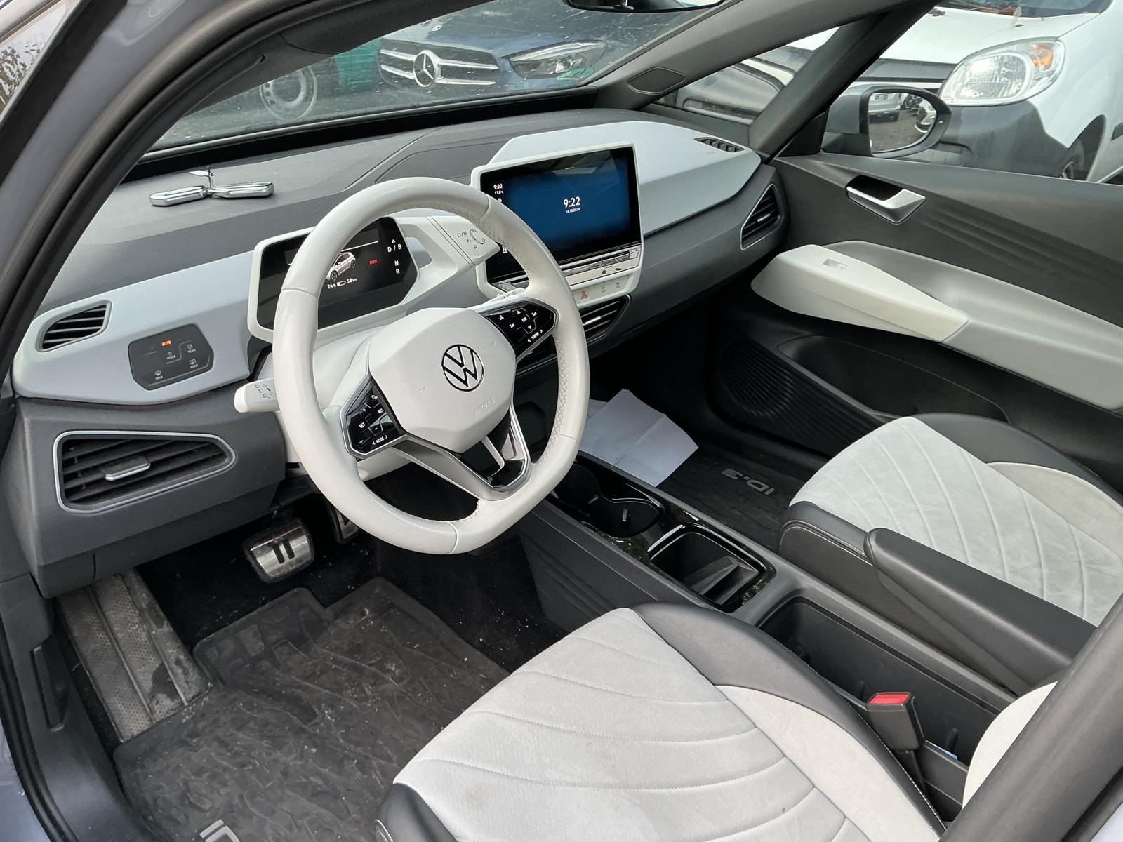 Volkswagen ID.3 Pro Teil-Leder Navi Ambiente LED PDC DAB